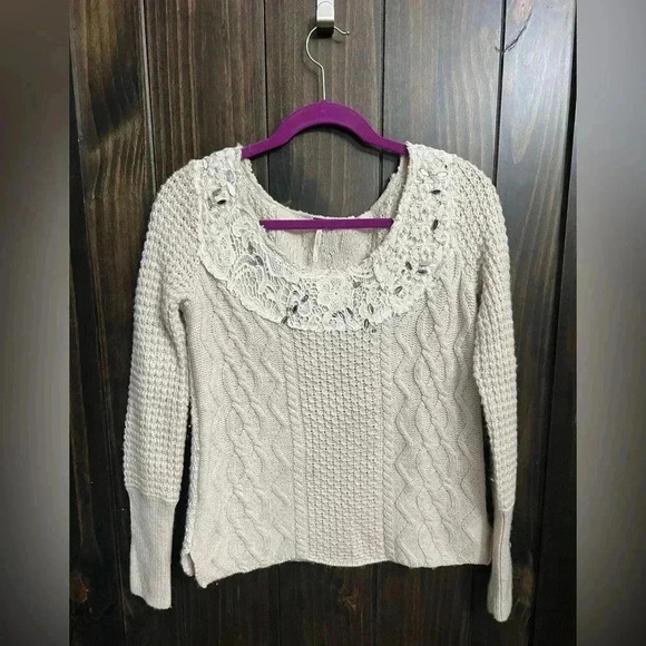 Free People Cropped Ivory Embellished Beaded Lace Wool Blend Sweater S/P - Picture 4 of 6